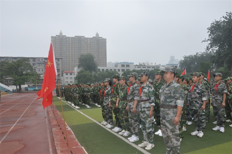 安阳市第六中学国防教育